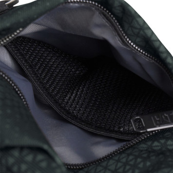 Jones Slim Travel Bag